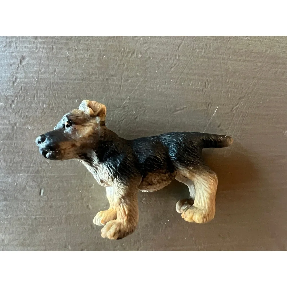 Schleich German Shepherd Puppy 2